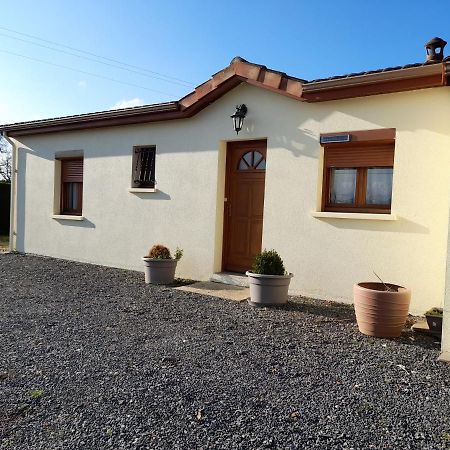 La Belle Maisonnette Montmorillon Exterior photo