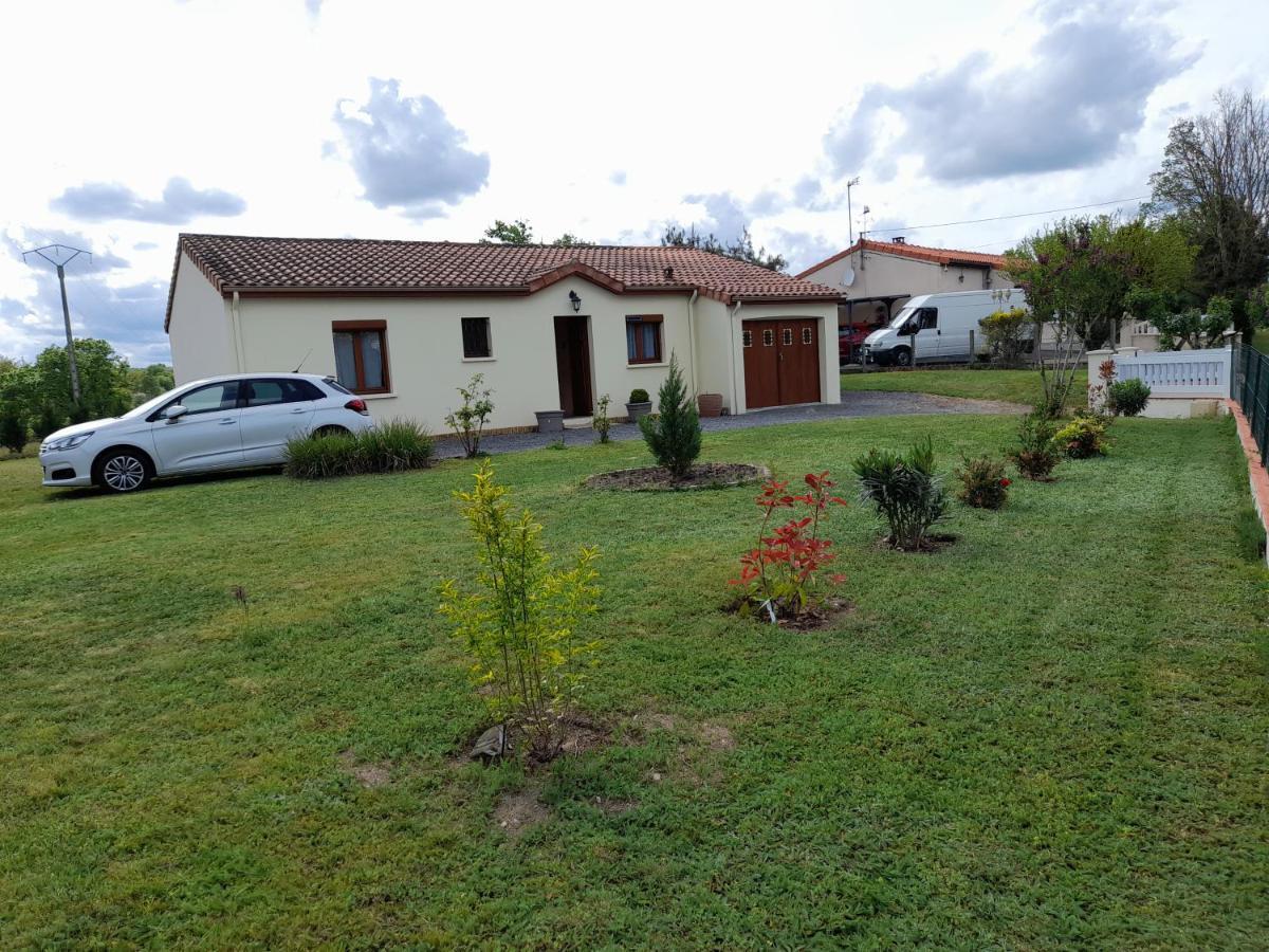 La Belle Maisonnette Montmorillon Exterior photo