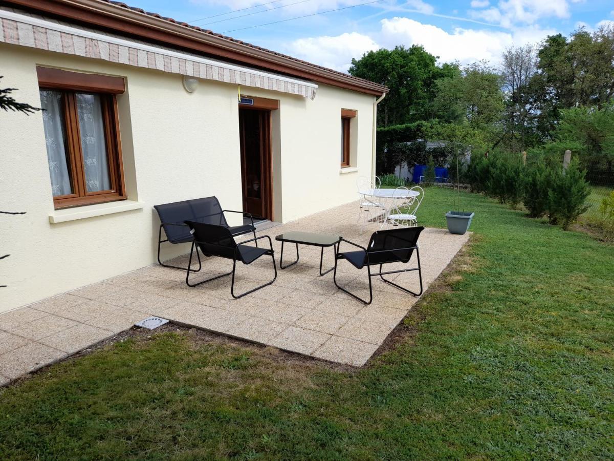 La Belle Maisonnette Montmorillon Exterior photo